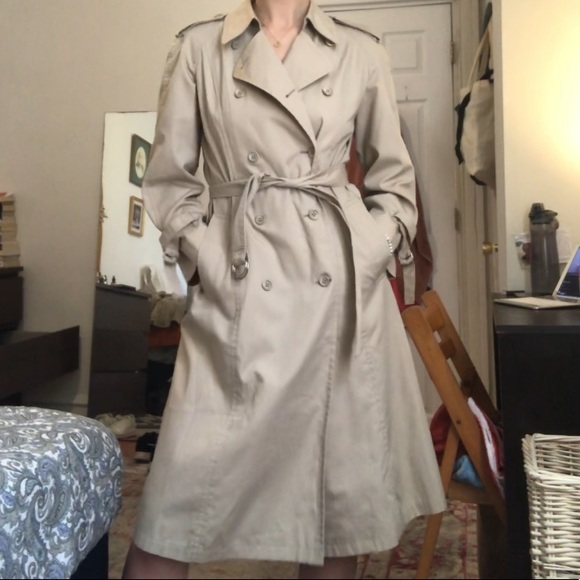 London Fog Jackets & Blazers - London Fog Unlined Traditional Trench Coast